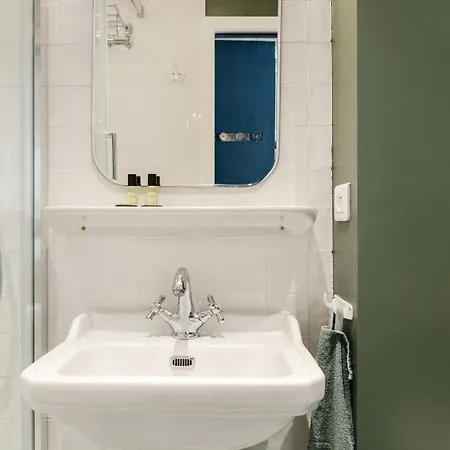 Guestready - In The Heart Of Latin Quarter 아파트 *